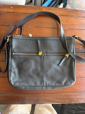 Fossil Black Pebbled Leather Crossbody Bag with Gold Hardware